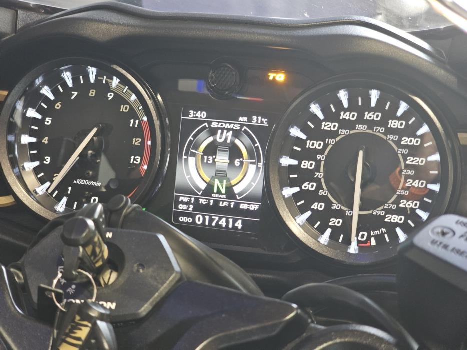 SUZUKI GSX 2023