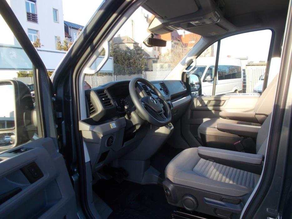VOLKSWAGEN Crafter 2023