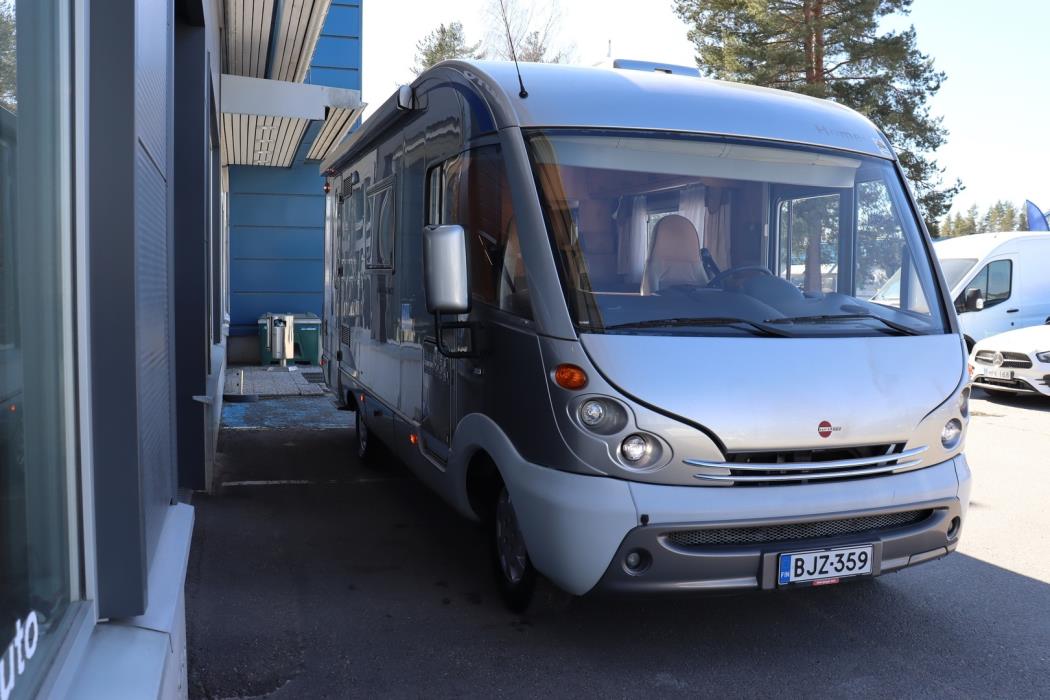 FIAT-BURSTNER I681 2004