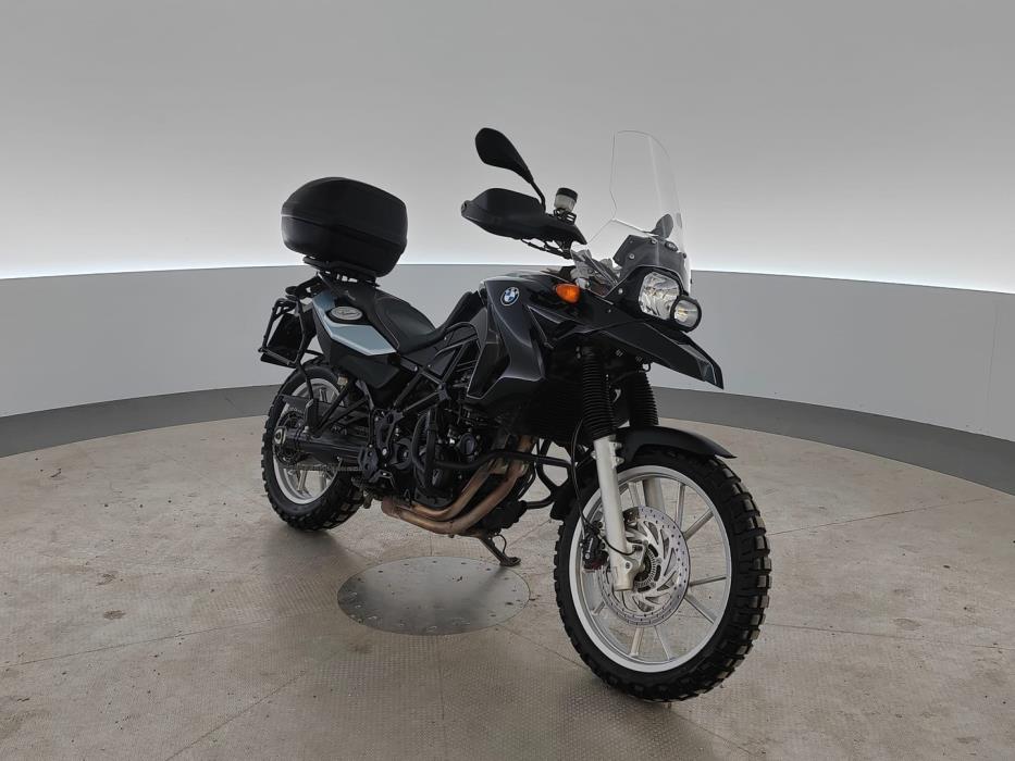 BMW F 2009
