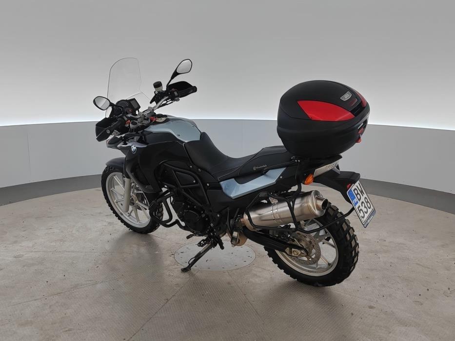 BMW F 2009