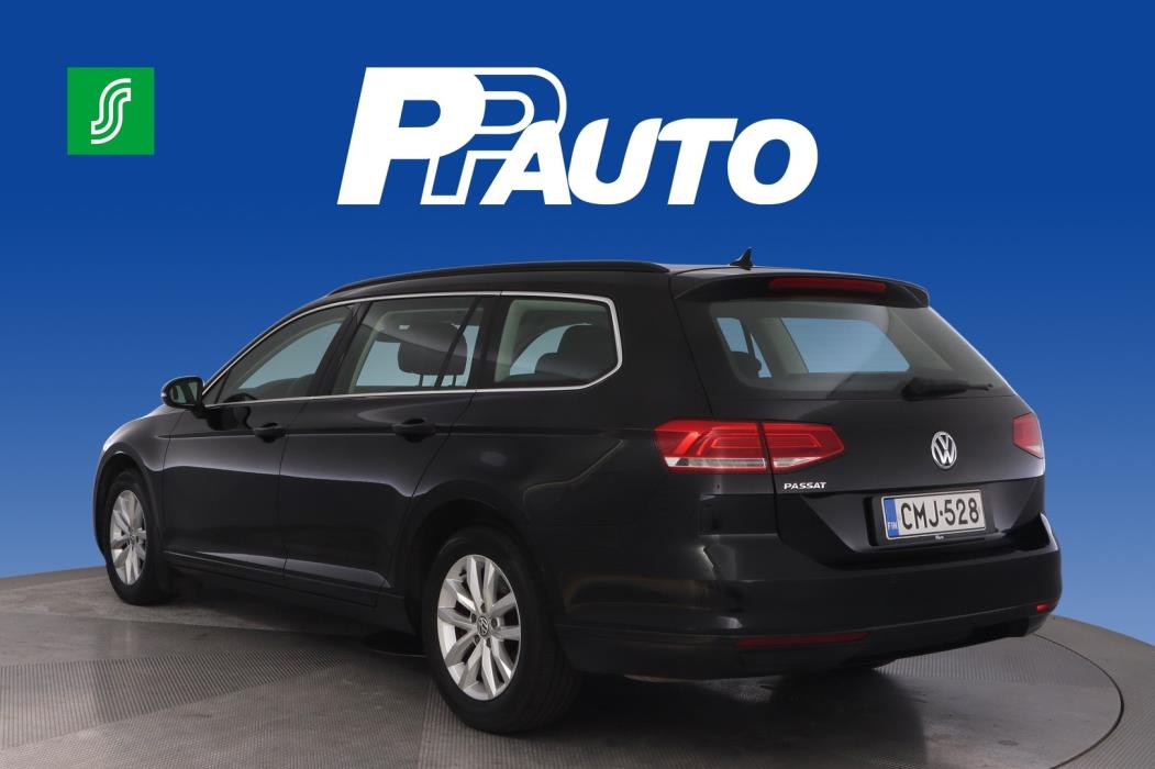 VOLKSWAGEN Passat 2019