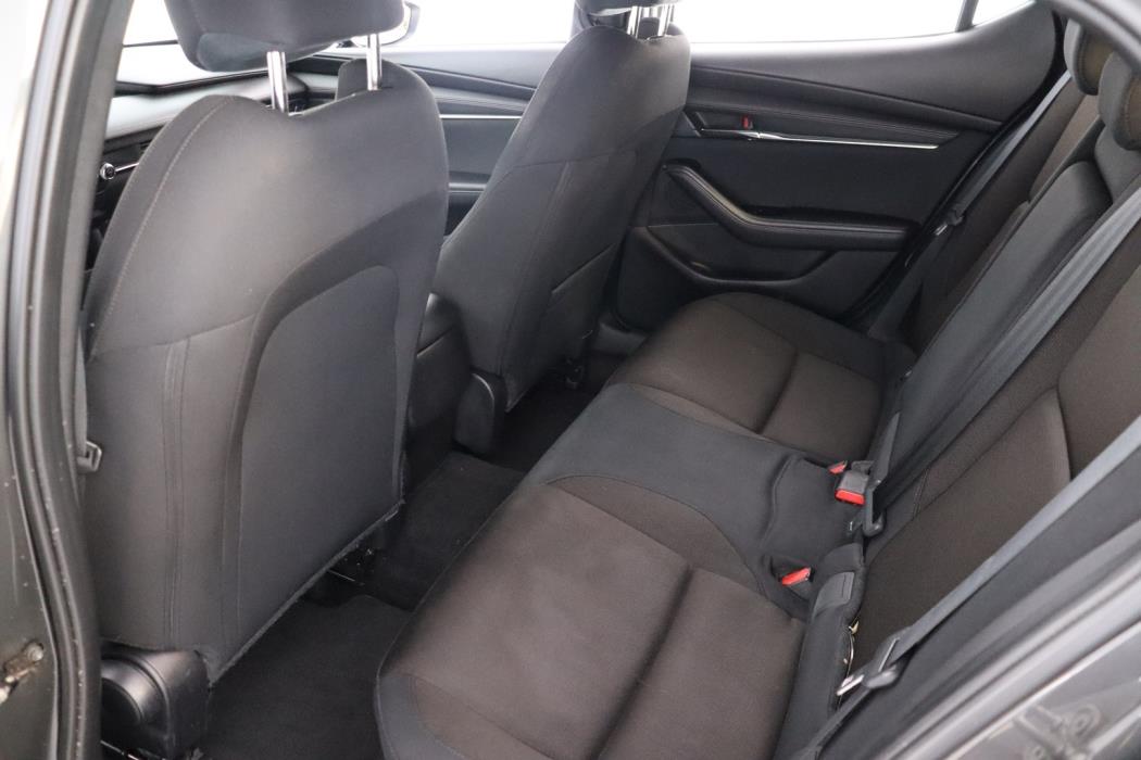 MAZDA 3 2020
