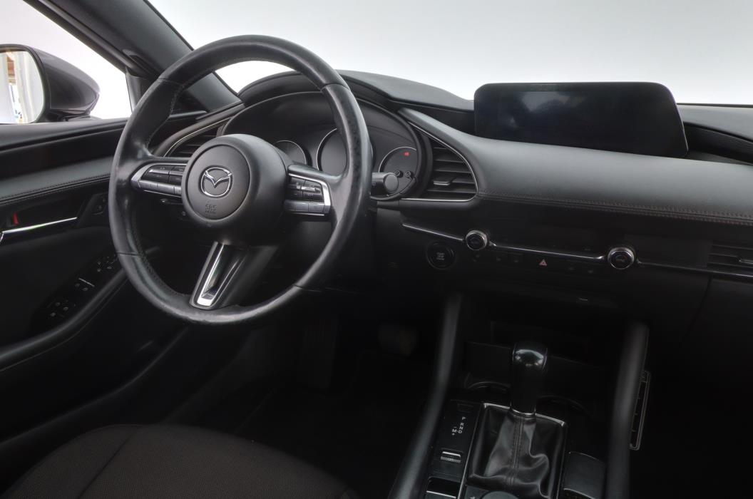 MAZDA 3 2020