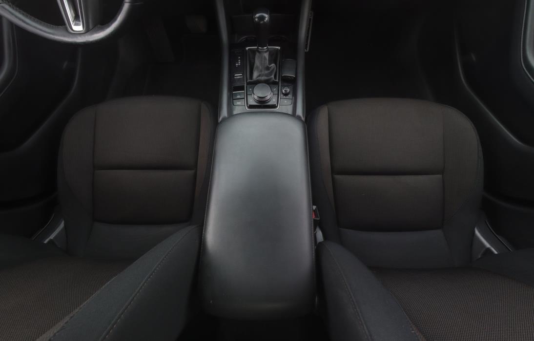 MAZDA 3 2020