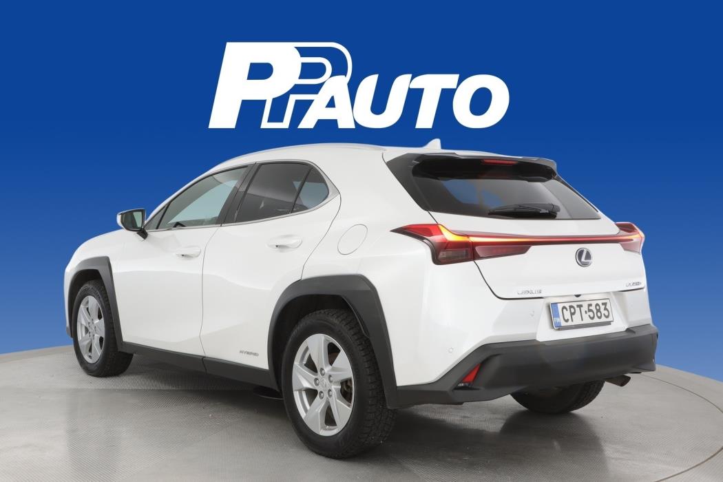 LEXUS UX 2021