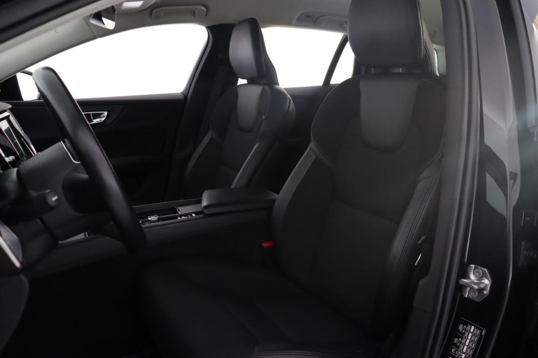 VOLVO V60 Cross Country 2019