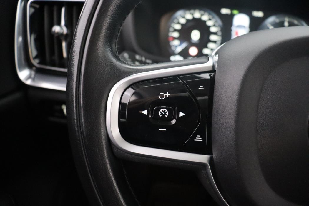 VOLVO V60 Cross Country 2019