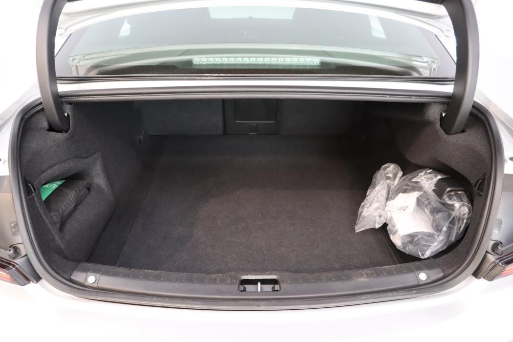 VOLVO S90 2023