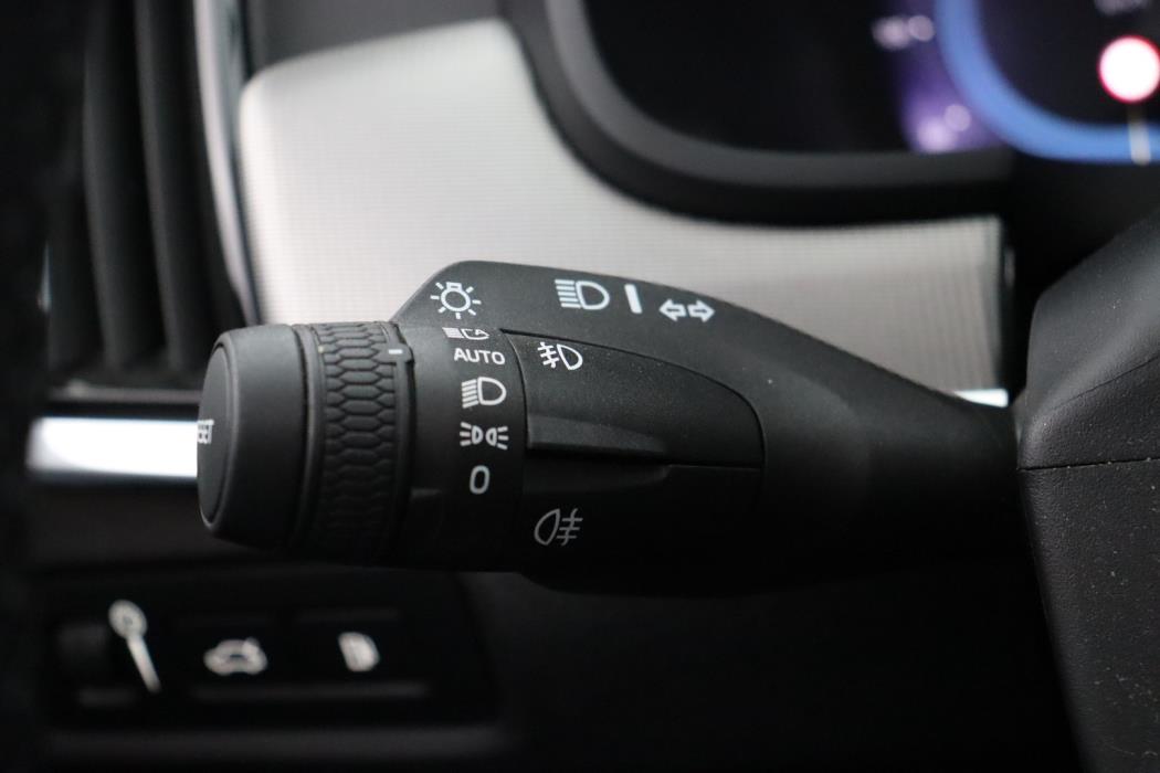 VOLVO S90 2023
