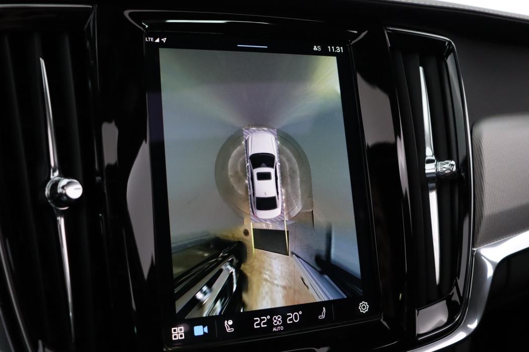 VOLVO S90 2023