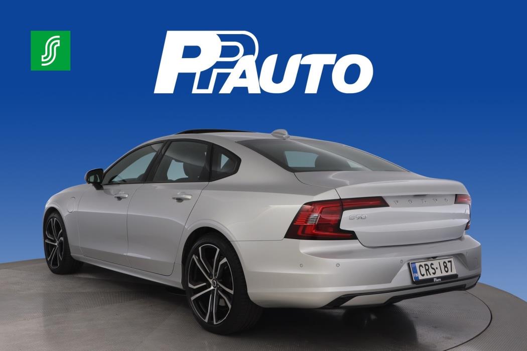 VOLVO S90 2023