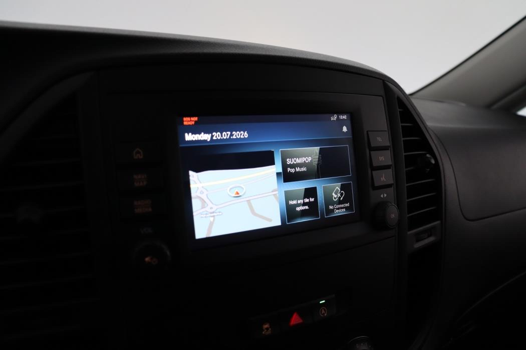 MERCEDES-BENZ Vito 2023