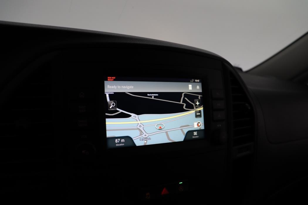 MERCEDES-BENZ Vito 2023