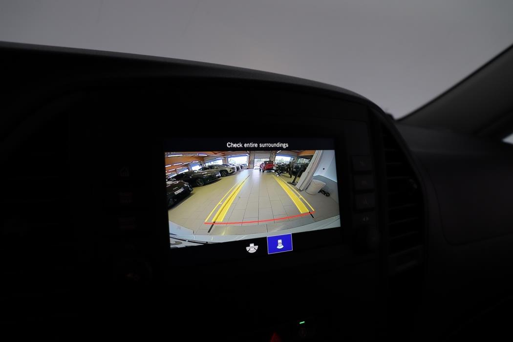 MERCEDES-BENZ Vito 2023