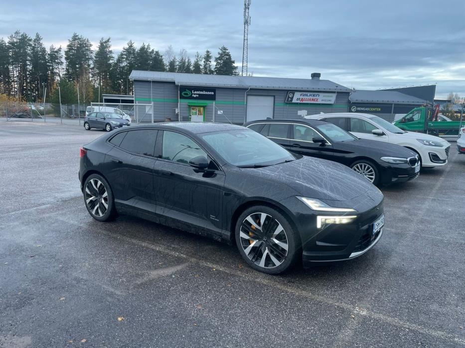 POLESTAR 4 2024