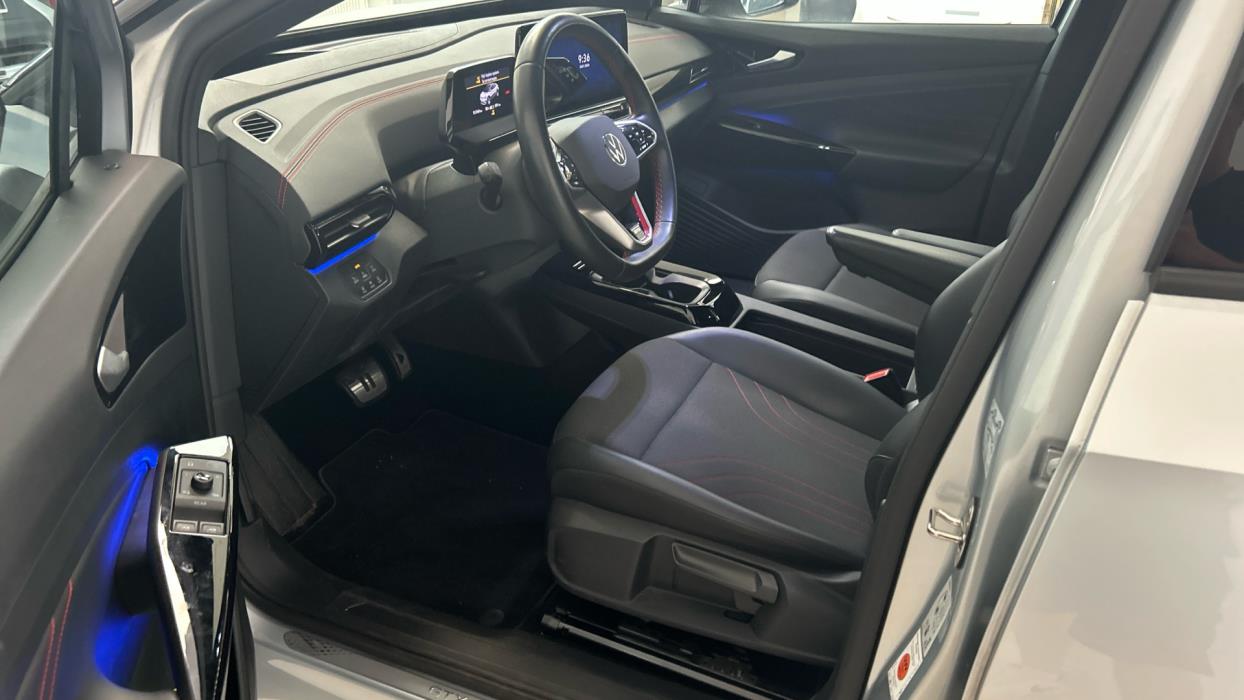 VOLKSWAGEN ID.4 2023