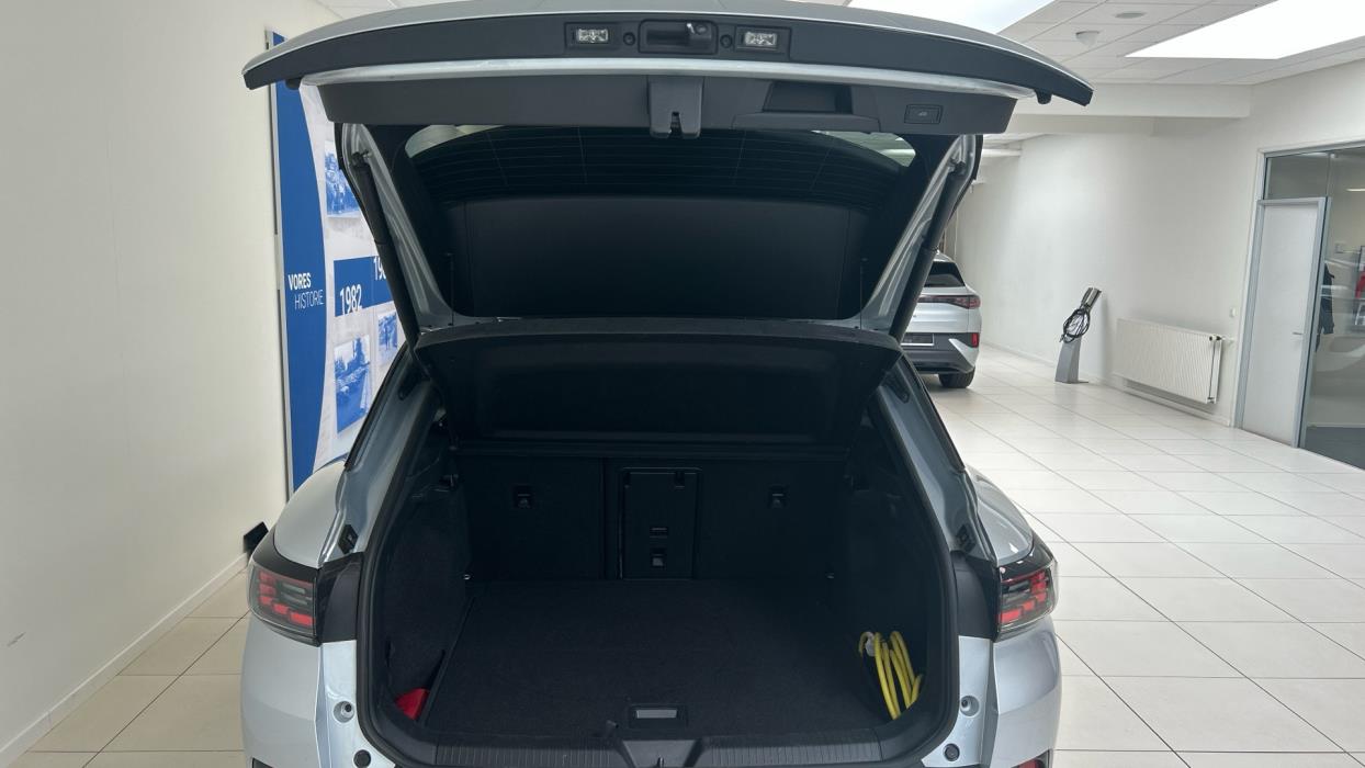 VOLKSWAGEN ID.4 2023