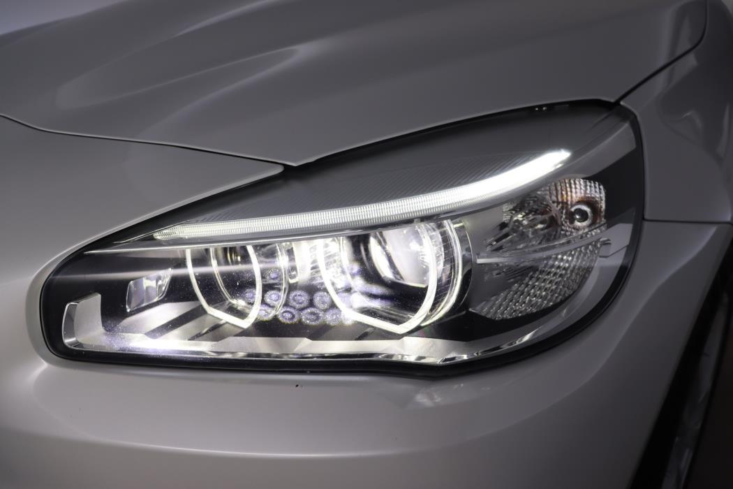 BMW 218 2018