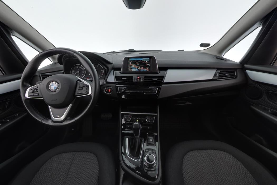 BMW 218 2018