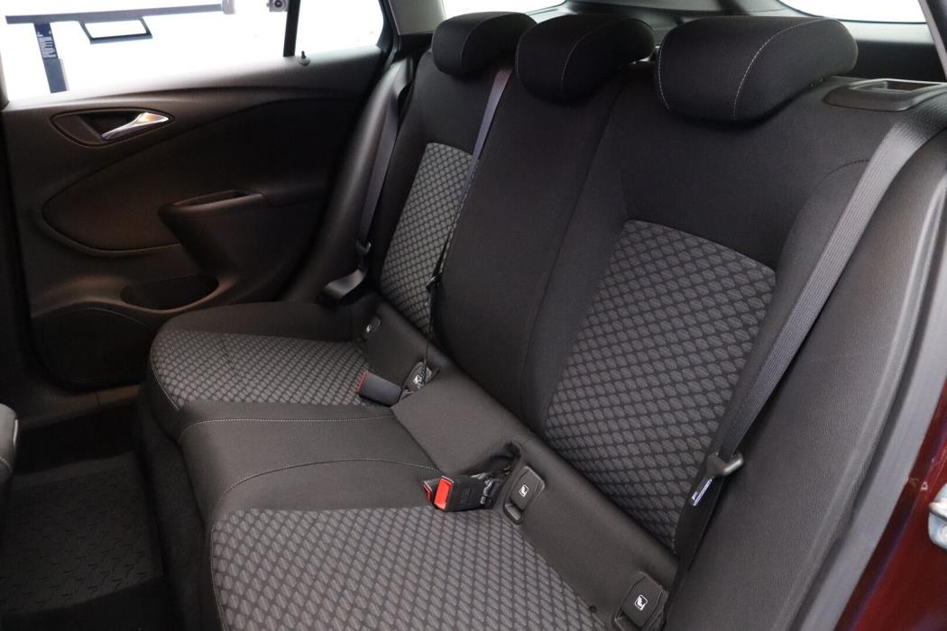 OPEL Astra 2018
