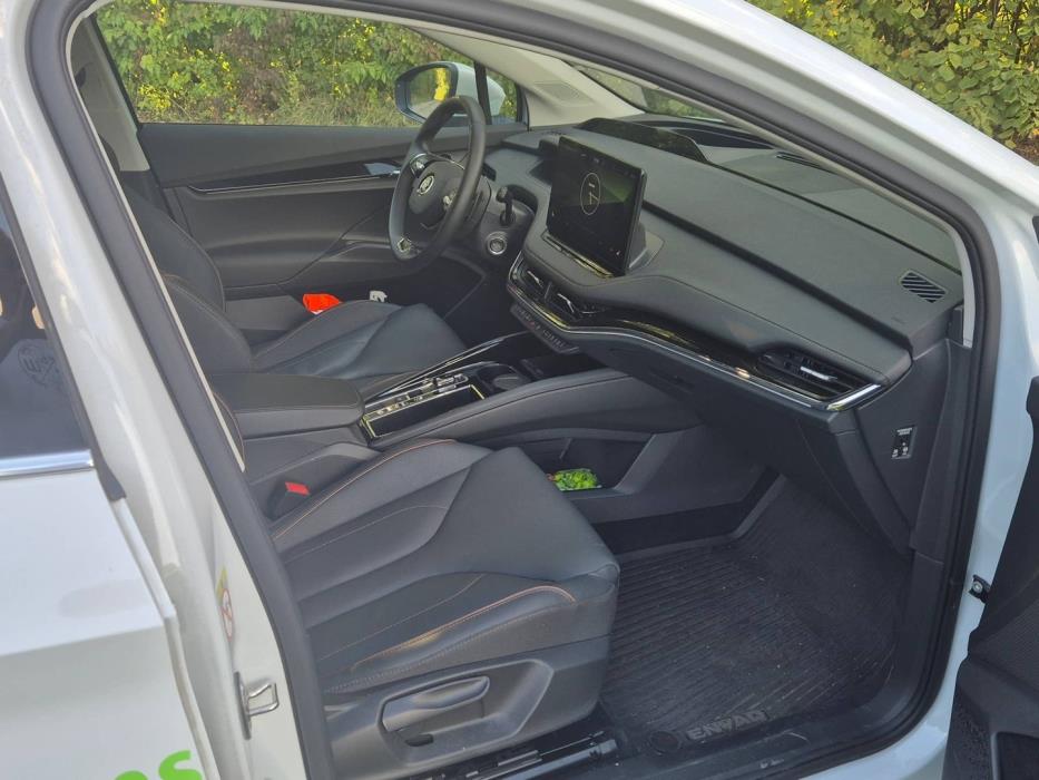 SKODA Enyaq 2024