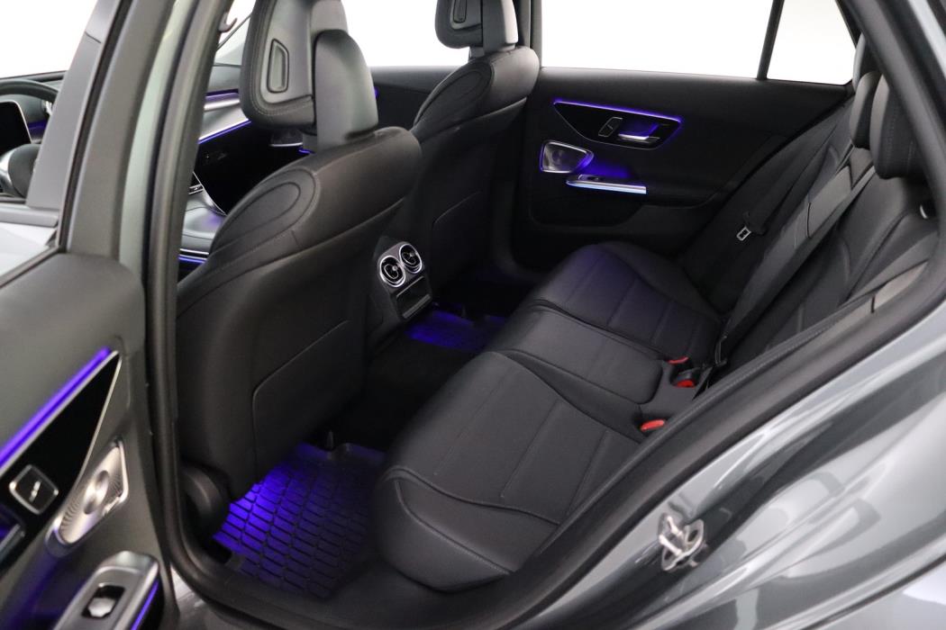 MERCEDES-BENZ C 2025