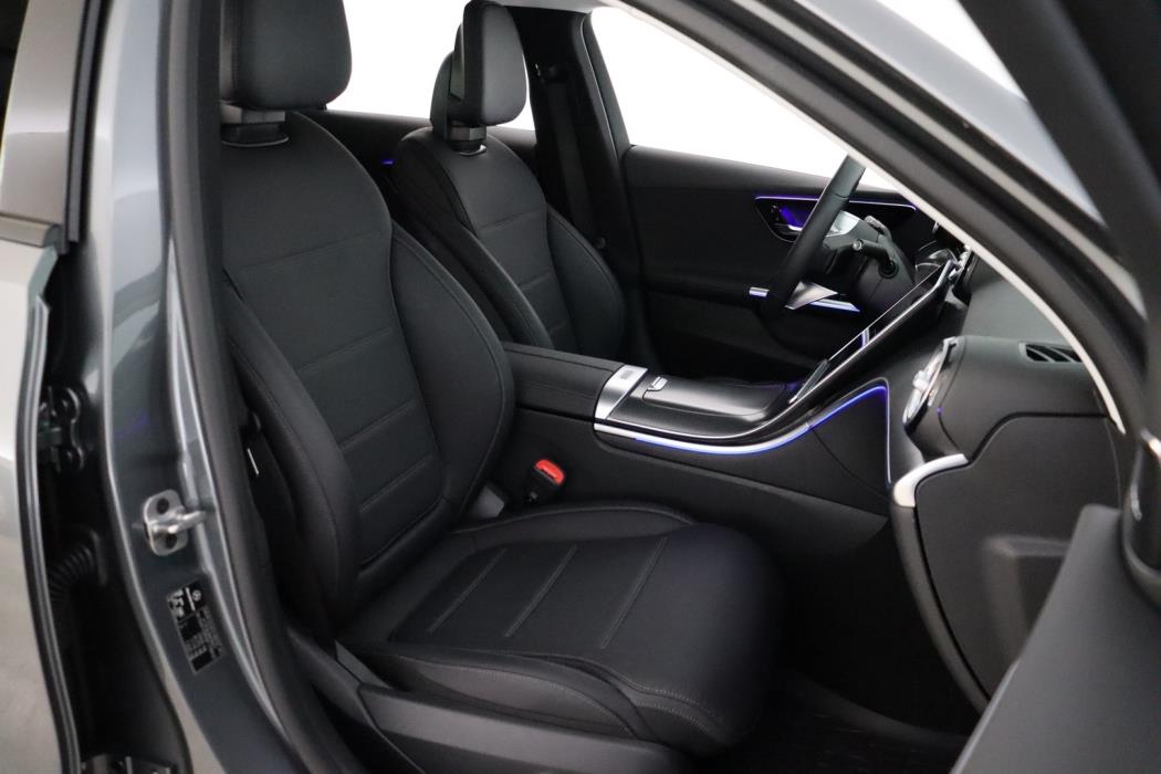 MERCEDES-BENZ C 2025