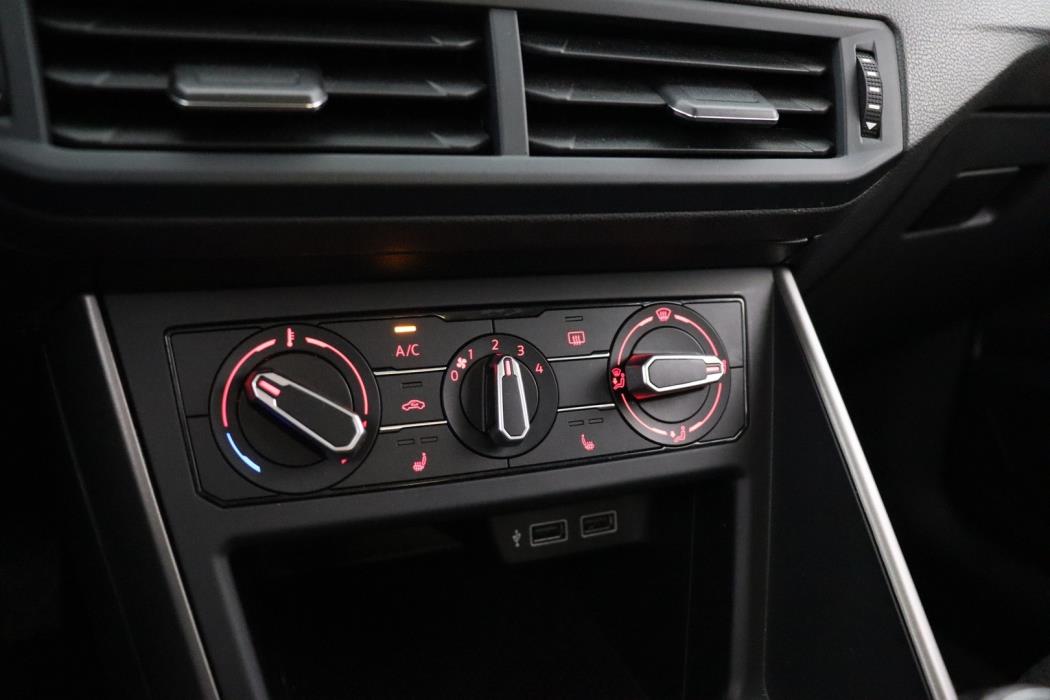 VOLKSWAGEN Polo 2019