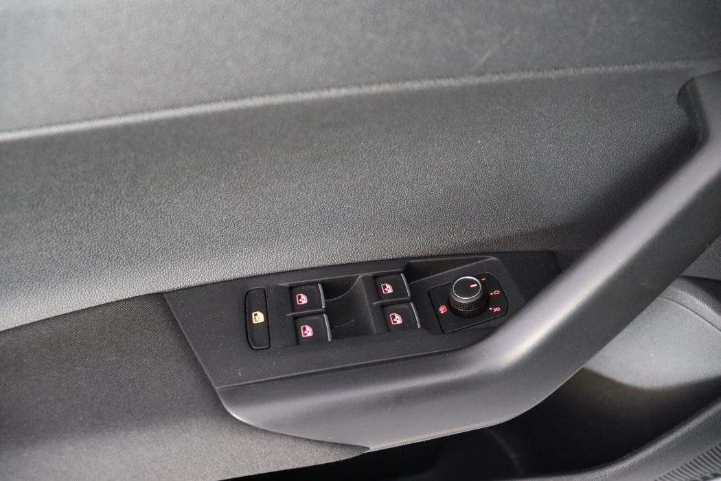 VOLKSWAGEN Polo 2019