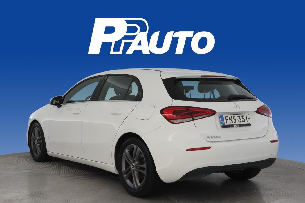 MERCEDES-BENZ A 2019