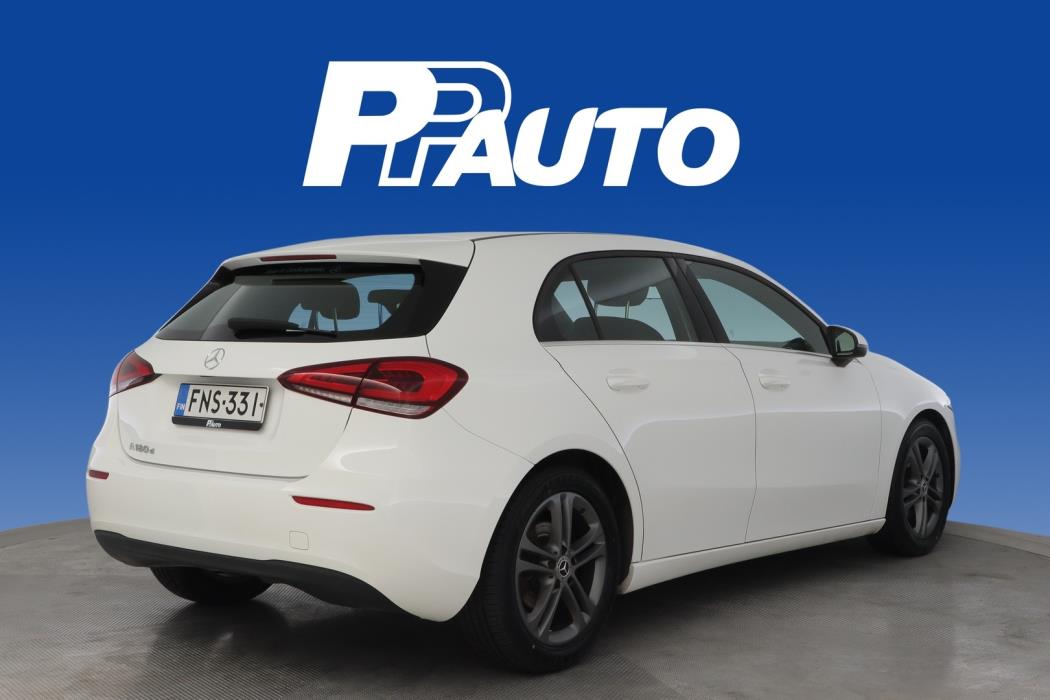 MERCEDES-BENZ A 2019