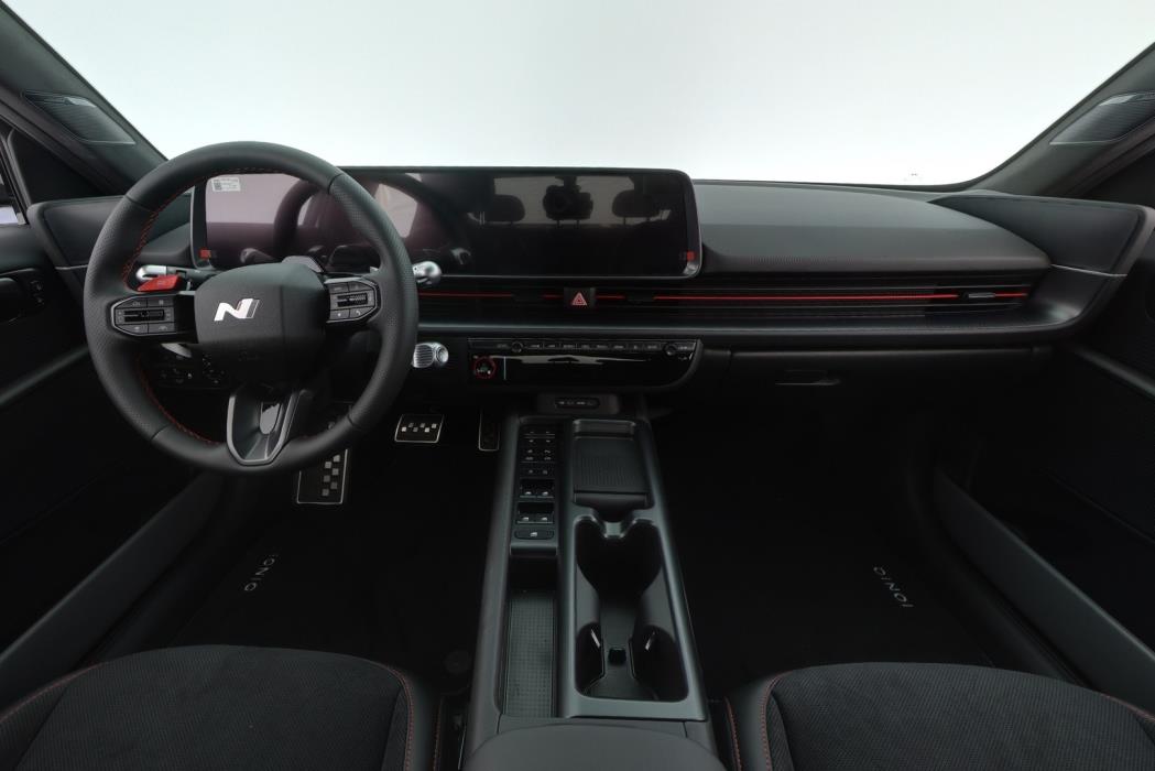 HYUNDAI IONIQ 6 2026