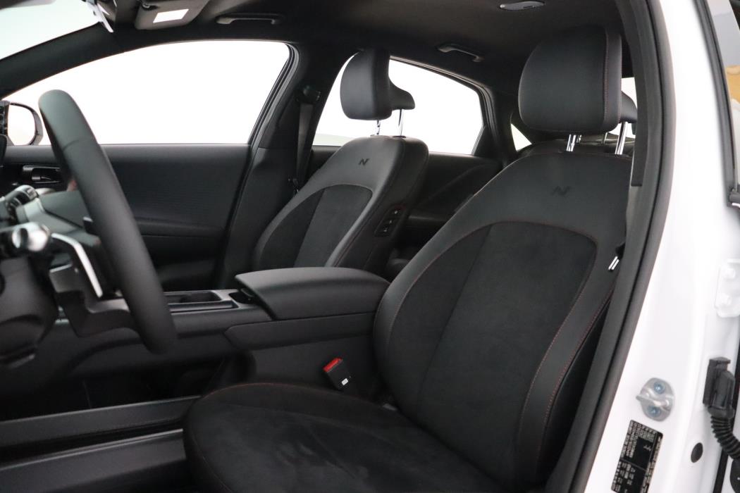HYUNDAI IONIQ 6 2026