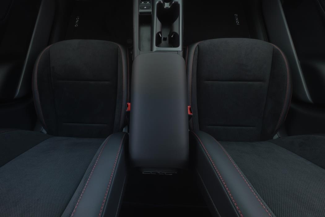 HYUNDAI IONIQ 6 2026