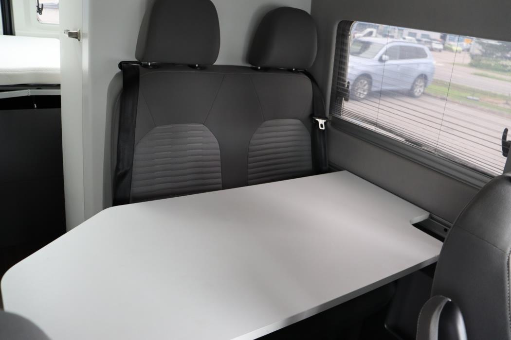 VOLKSWAGEN GRAND CALIFORNIA 2023