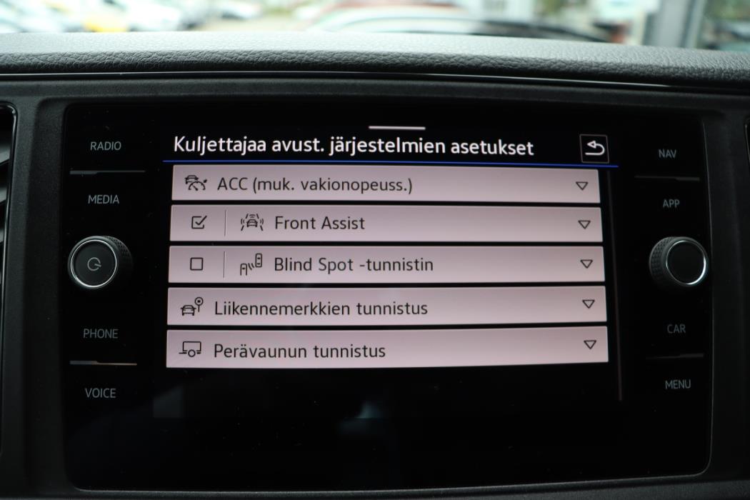 VOLKSWAGEN GRAND CALIFORNIA 2023