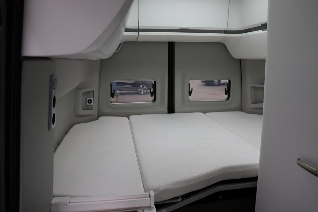 VOLKSWAGEN GRAND CALIFORNIA 2023