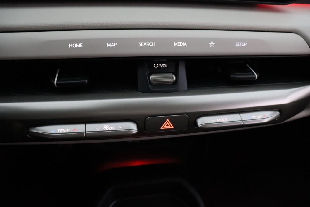 KIA EV4 2026