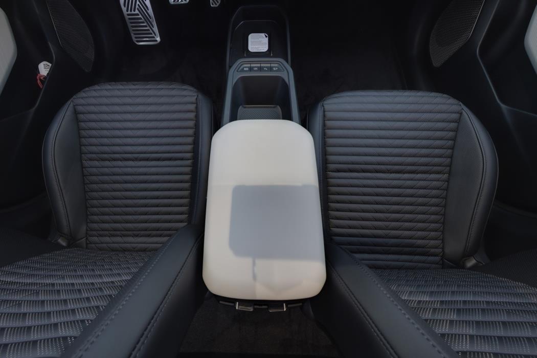 KIA EV4 2026