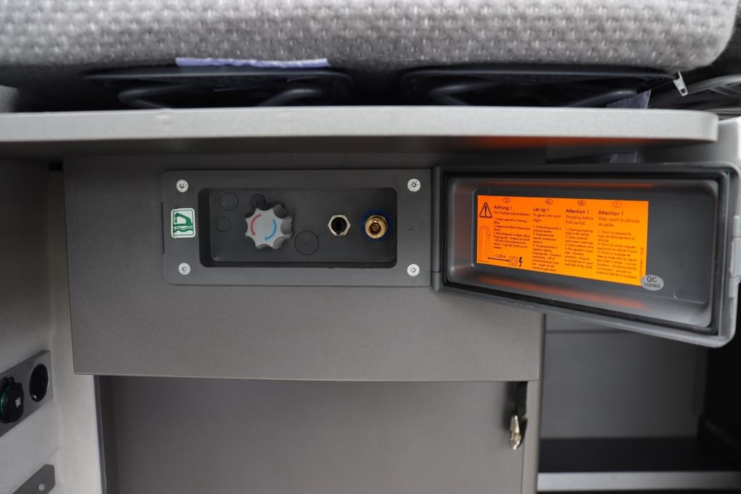 VOLKSWAGEN GRAND CALIFORNIA 2023