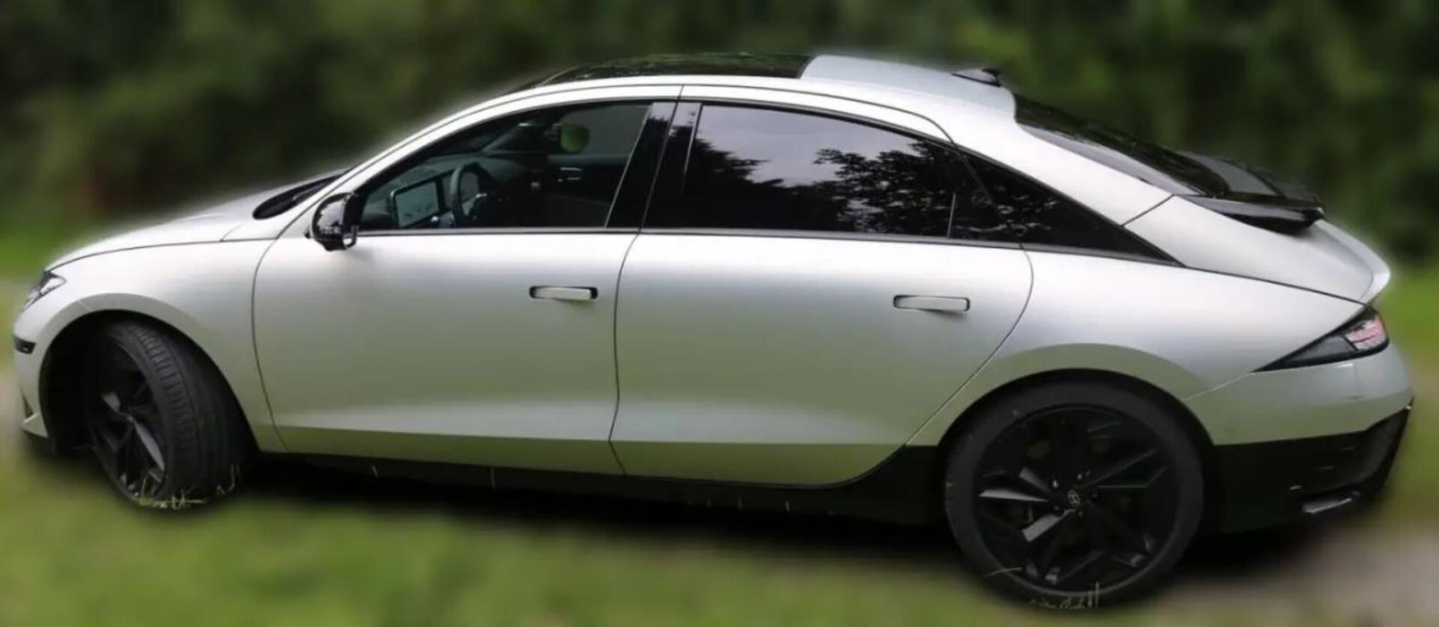 HYUNDAI Ioniq 6 2023