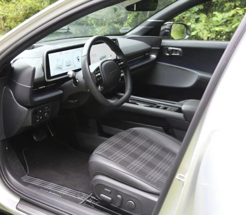 HYUNDAI Ioniq 6 2023