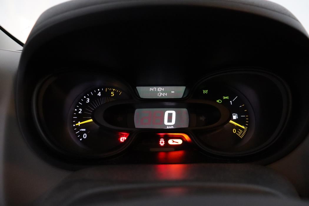 RENAULT Trafic Passenger 2016