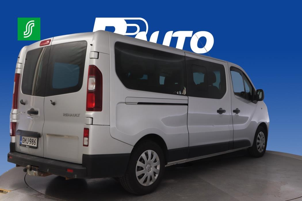 RENAULT Trafic Passenger 2016