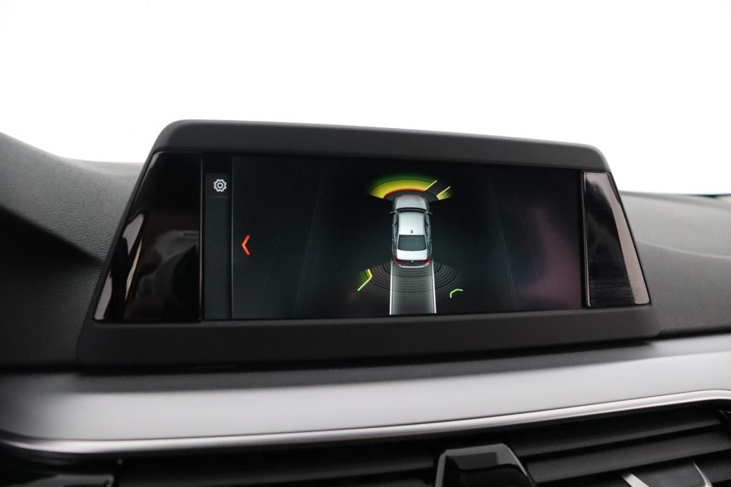BMW 520 2019