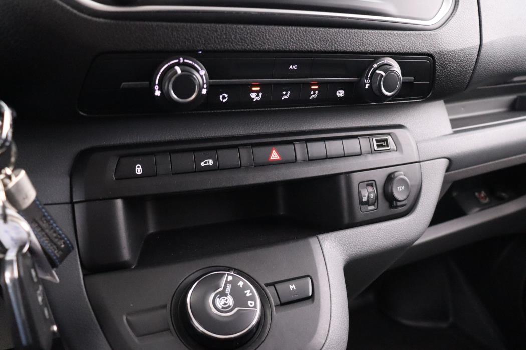 PEUGEOT EXPERT 2022