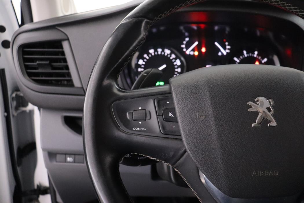 PEUGEOT EXPERT 2022
