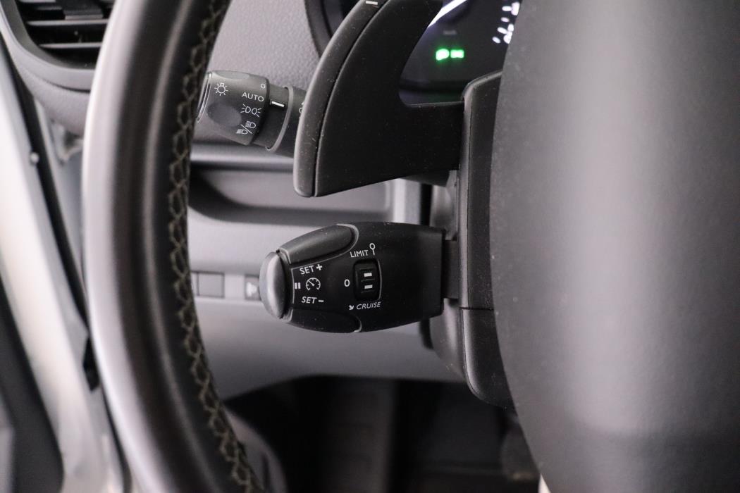 PEUGEOT EXPERT 2022