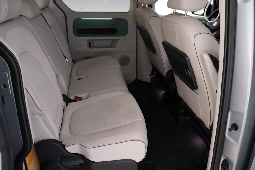 VOLKSWAGEN ID. Buzz 2023